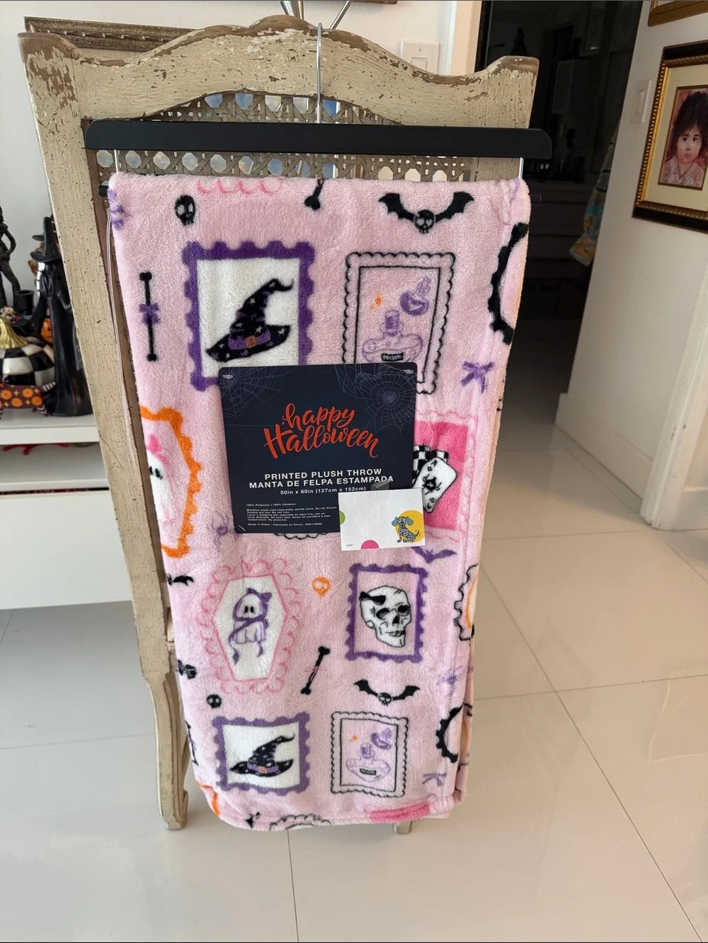 Happy Halloween Pink/White/Black Skulls/Ghosts/Bats/Bows Plush Throw Blanket